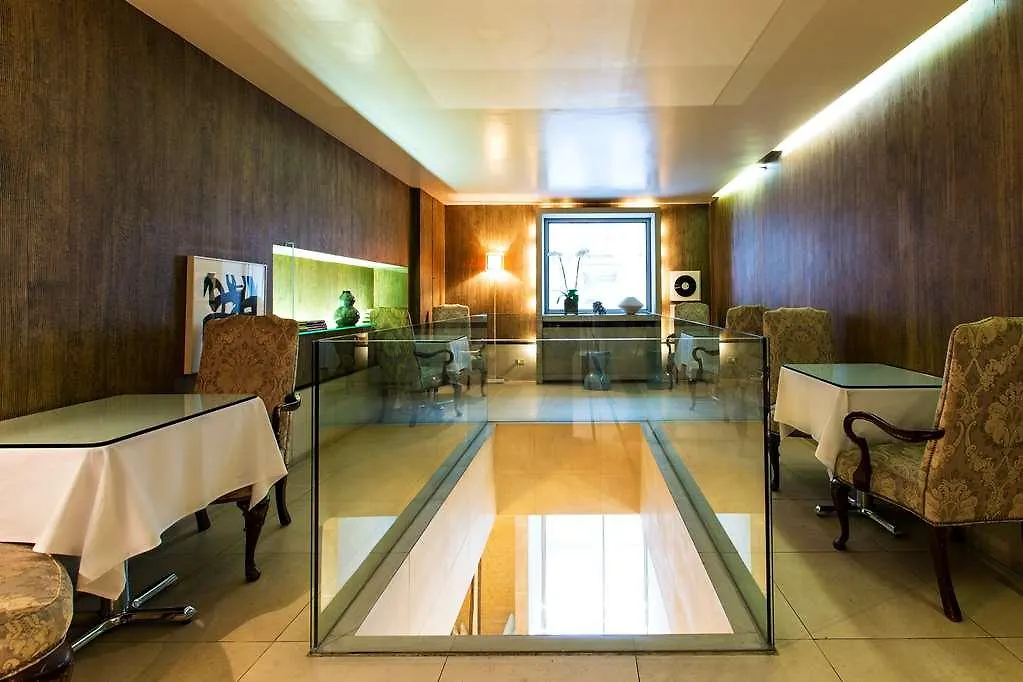City Club Hotel New York 4*,